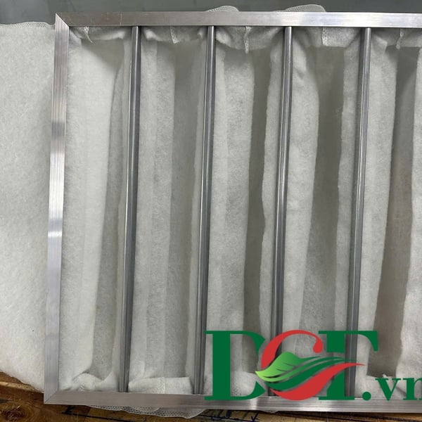 Khung lọc túi medium dùng bông lọc bụi cho AHU