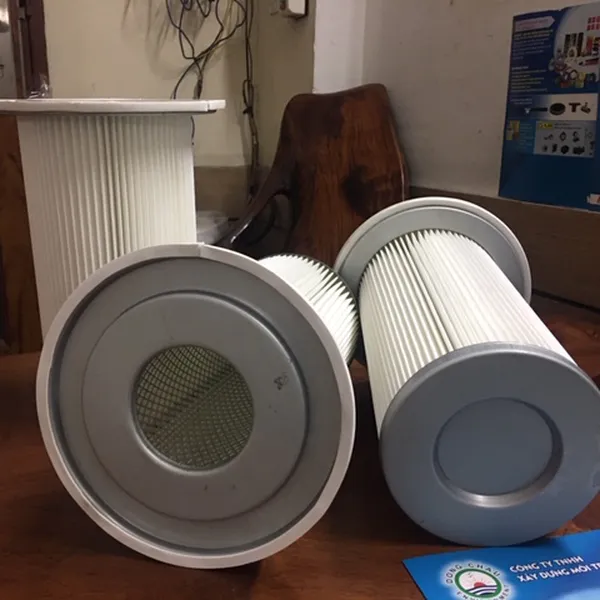 Phin lõi lọc khí có vành mâm chất liệu giấy Polyester