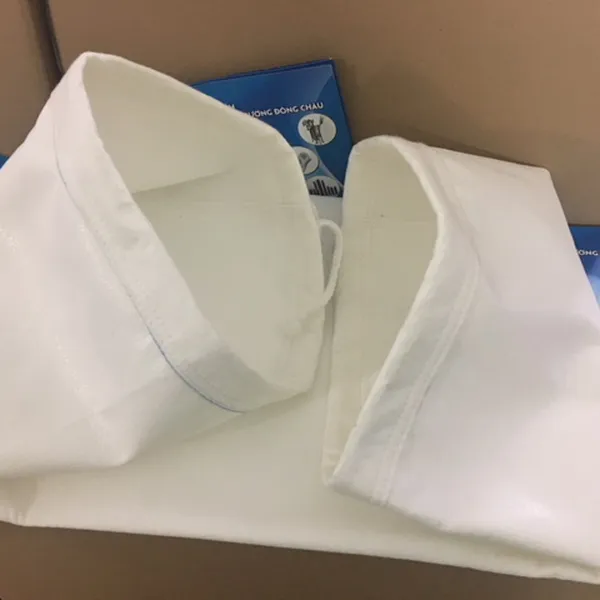 May túi lọc bụi Polyester bằng vải PE500