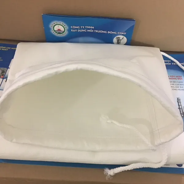 May túi lọc bụi Polyester bằng vải PE500