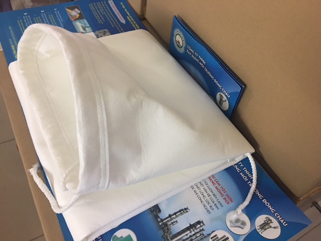 May túi lọc bụi Polyester bằng vải PE500