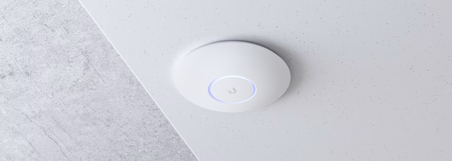 Lắp đặt UniFi U6 LR ốp trần hoặc ốp tường