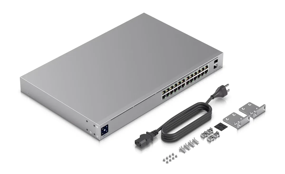 Phụ kiện USW-Pro-24: dây nguồn, tai rack, ốc vít Phụ kiện USW-Pro-24: dây nguồn, tai rack, ốc vít