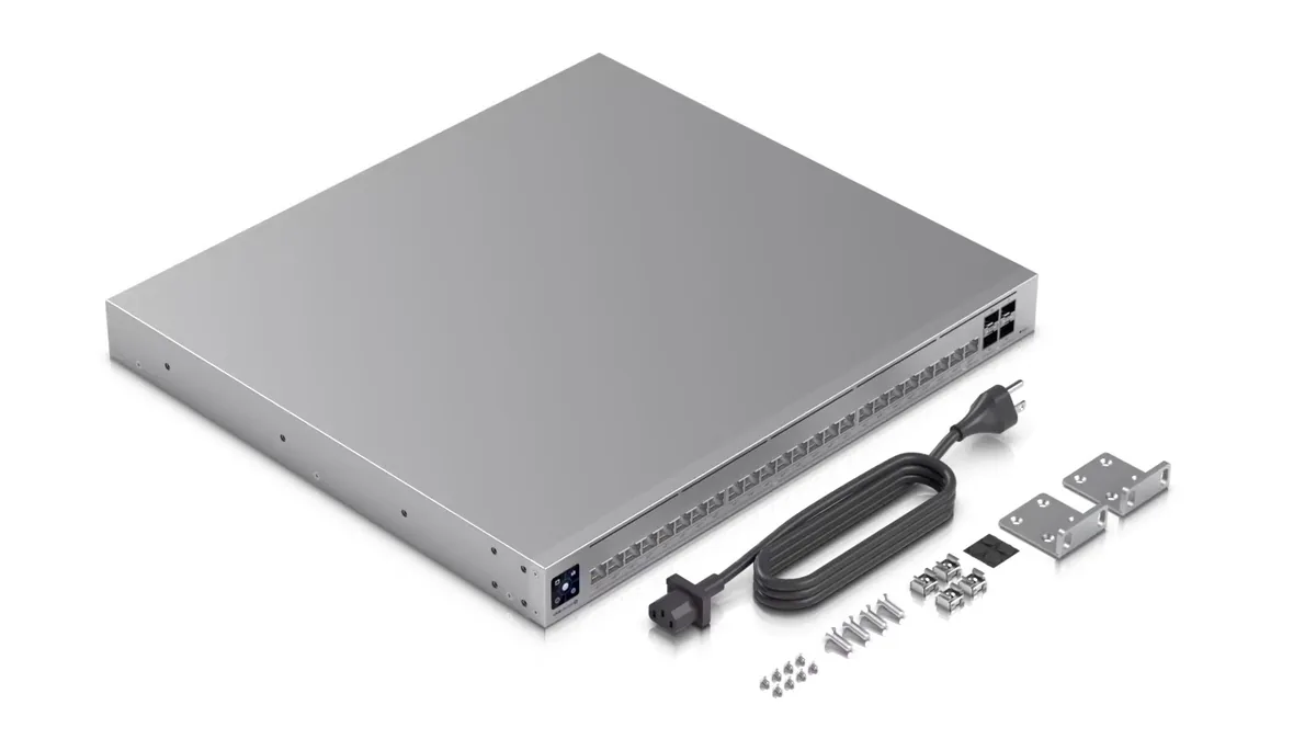 Phụ kiện USW-Pro-HD-24-PoE: dây nguồn, tai rack, ốc vít Phụ kiện USW-Pro-HD-24-PoE: dây nguồn, tai rack, ốc vít