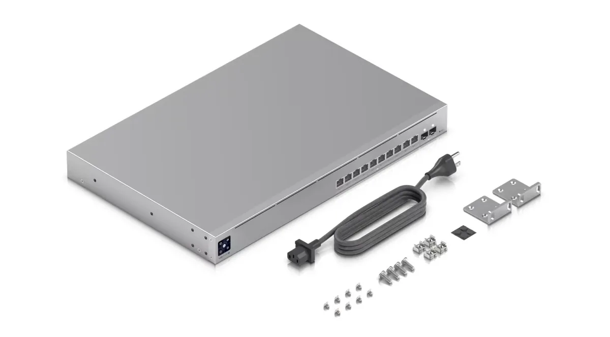 Phụ kiện USW-Pro-XG-10-PoE: dây nguồn, tai rack, ốc vít Phụ kiện USW-Pro-XG-10-PoE: dây nguồn, tai rack, ốc vít