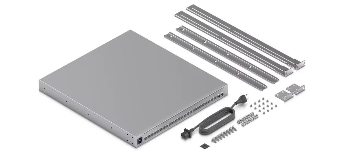 Phụ kiện USW-Pro-XG-24: ray trượt rack, dây nguồn, tai rack, ốc vít Phụ kiện USW-Pro-XG-24: ray trượt rack, dây nguồn, tai rack, ốc vít