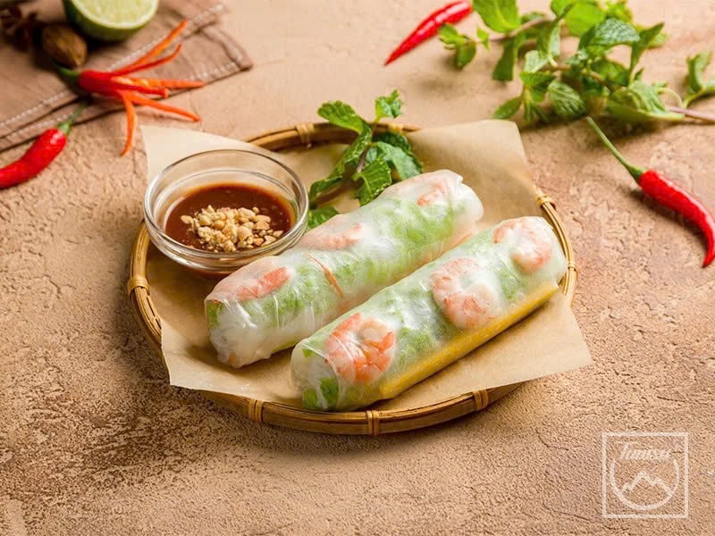 Vietnamese rice paper rolls offer strong menu flexibility Vietnamese rice paper rolls offer strong menu flexibility