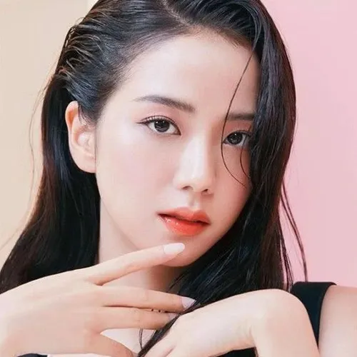 Son Dưỡng Dior Addict Lip Glow Màu 017 Ultra Coral