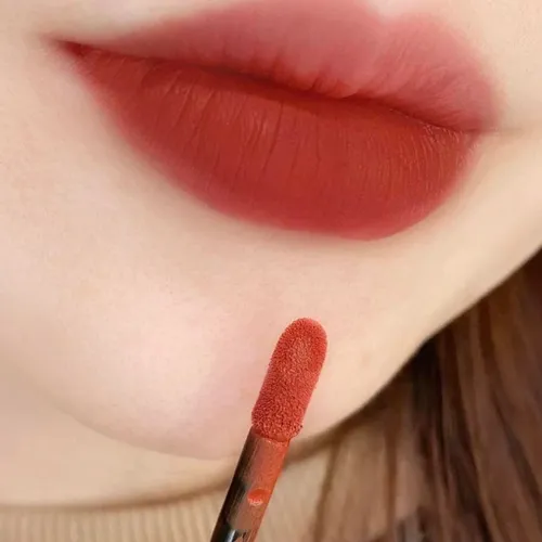 Son Kem Lì Gucci Rouge Liquid Matte 505 Janet Rust Màu Cam Cháy