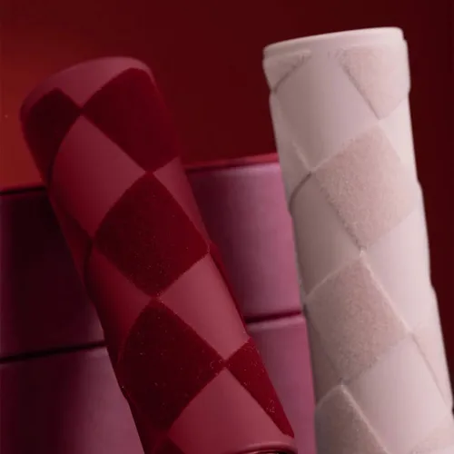 Son Lancome L'absolu Rouge Love Checkmate 196 French Touch - Valentine Day 2023