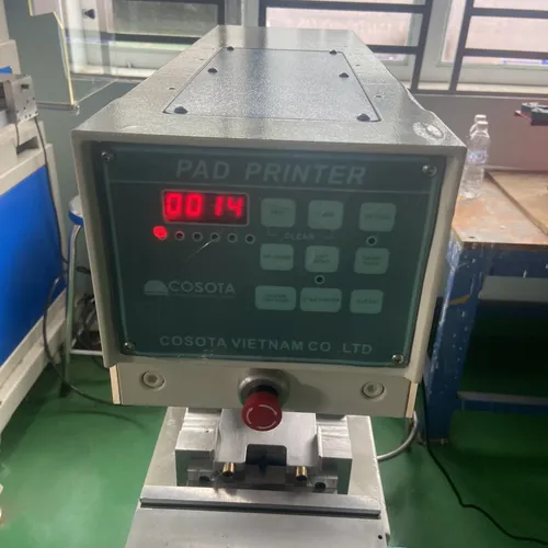 Máy in Pad một màu in trên gỗ