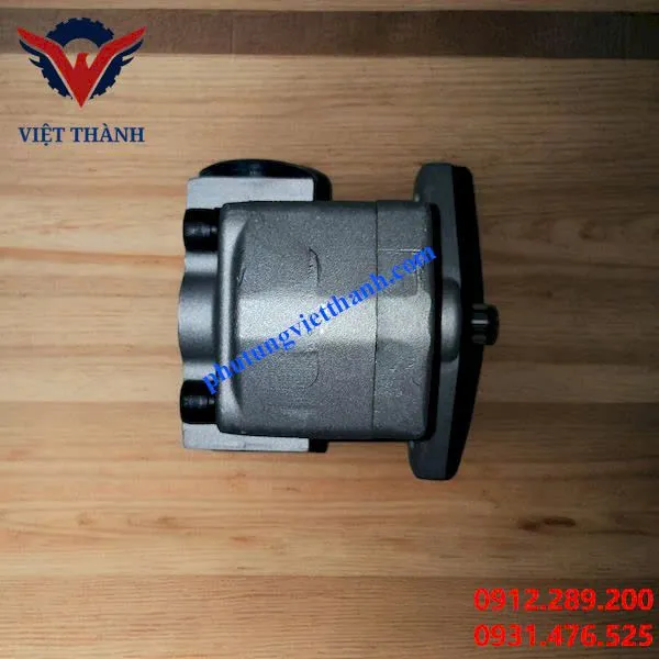 Bơm điều khiển A10VD43 trục then