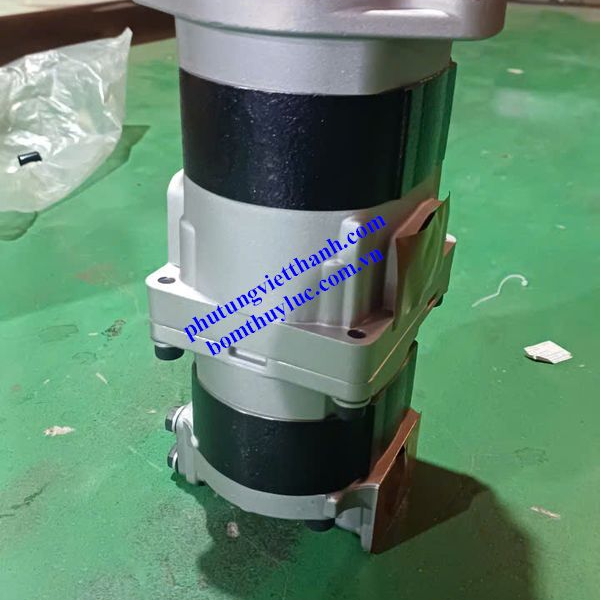 Bơm thuỷ lực máy ủi D60 D65 D85 - Bơm dầu thuỷ lực máy ủi Komatsu