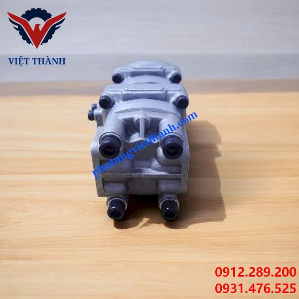 Bơm thủy lực pc40-6 xe đào Komatsu / 705-41-08010