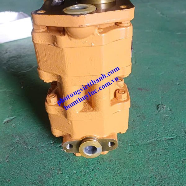 Bơm thuỷ lực máy ủi D50 - Bơm dầu thuỷ lực máy ủi Komatsu