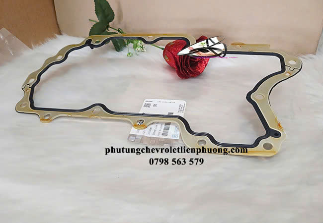 Thay thế gioăng đáy carte xe Colorado định kỳ giúp hệ thống bôi trơn hoạt động hiệu quả nhất Thay thế gioăng đáy carte xe Colorado định kỳ giúp hệ thống bôi trơn hoạt động hiệu quả nhất