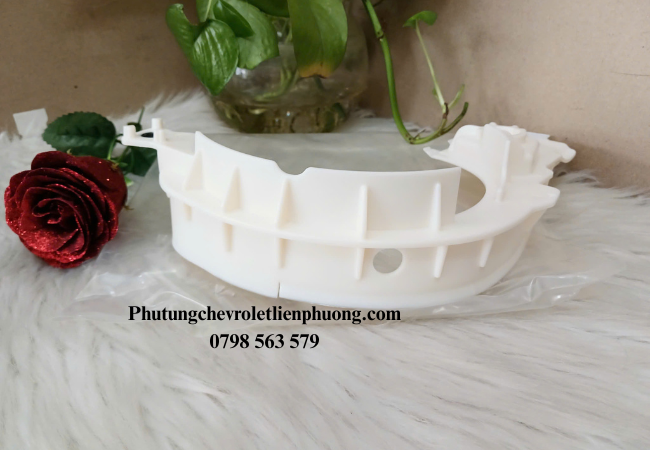 Nhận thấy ốp bị lỏng, bung, hoặc không đều cần kiểm tra ngay Nhận thấy ốp bị lỏng, bung, hoặc không đều cần kiểm tra ngay