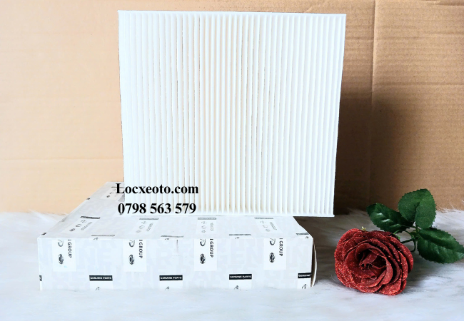 Lọc gió điều hoà ( lọc gió cabin) là tấm lọc được đặt phía sau hộc để đồ bên ghế phụ Lọc gió điều hoà ( lọc gió cabin) là tấm lọc được đặt phía sau hộc để đồ bên ghế phụ