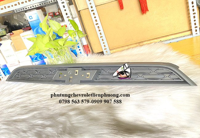 mặt ca lăng xe spark 2018 được thiết kế bền bỉ, chất liệu cao cấp mặt ca lăng xe spark 2018 được thiết kế bền bỉ, chất liệu cao cấp