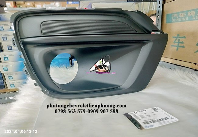 ốp đèn gầm chính hãng xe Trax ốp đèn gầm chính hãng xe Trax