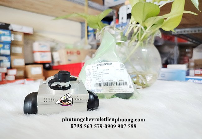 heo thắng sau xe chevrolet cruze chính hãng heo thắng sau xe chevrolet cruze chính hãng