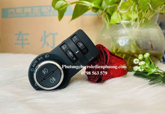 Công tắc bị lỏng, kẹt hoặc xoay không êm tay cần thay thế Công tắc bị lỏng, kẹt hoặc xoay không êm tay cần thay thế