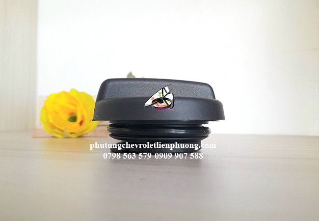 thiết kế của nắp đổ dầu máy chắc chắn, khít xe thiết kế của nắp đổ dầu máy chắc chắn, khít xe