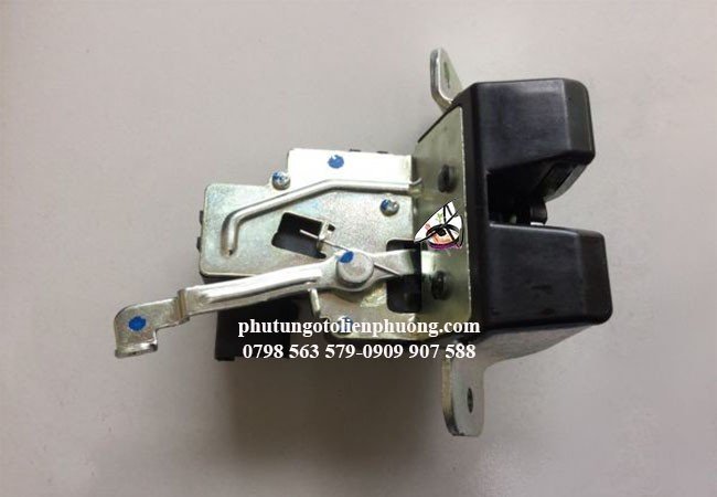 Khóa ngậm cốp sau xe hyundai santafe Khóa ngậm cốp sau xe hyundai santafe