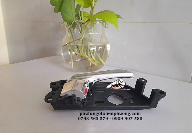 tay mở cửa trong hyundai veloster tay mở cửa trong hyundai veloster