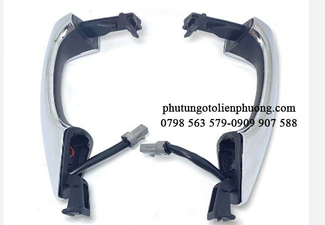 Tay mở cửa trước trái xe hyundai santafe Tay mở cửa trước trái xe hyundai santafe