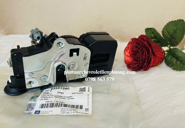 Sử dụng hàng kém chất lượng tiềm ẩn nguy cơ mất an toàn khi vận hành xe. Sử dụng hàng kém chất lượng tiềm ẩn nguy cơ mất an toàn khi vận hành xe.