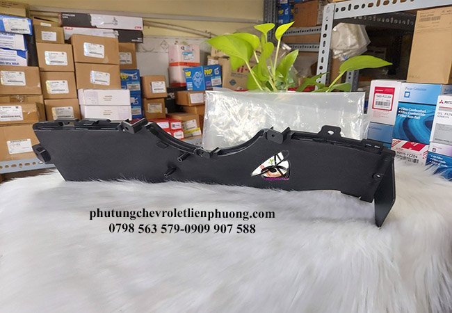 lưới cản dưới trước trái xe captiva lưới cản dưới trước trái xe captiva