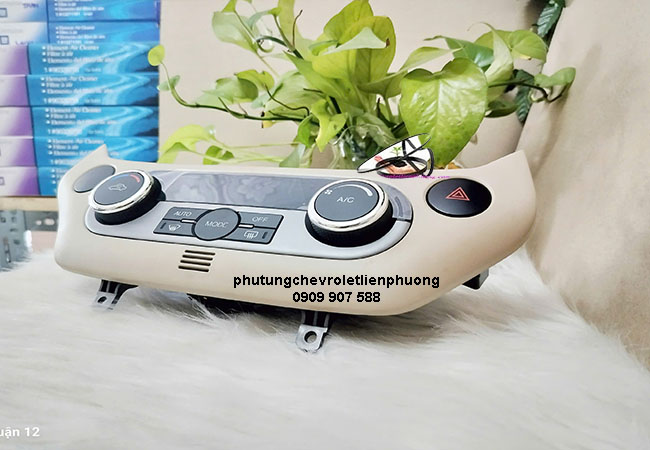 bảng điều khiển máy lạnh hàng đẹp chuẩn theo xe gentra, aveo bảng điều khiển máy lạnh hàng đẹp chuẩn theo xe gentra, aveo