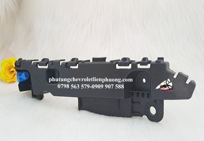 đặt mua ngay bát cản trước chính hãng mới về thay cho xe đặt mua ngay bát cản trước chính hãng mới về thay cho xe