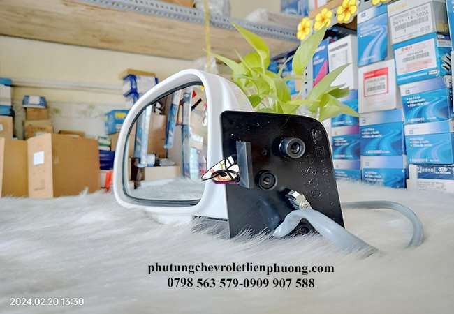 gương chiếu hậu gập cơ bên tài chính hãng gương chiếu hậu gập cơ bên tài chính hãng