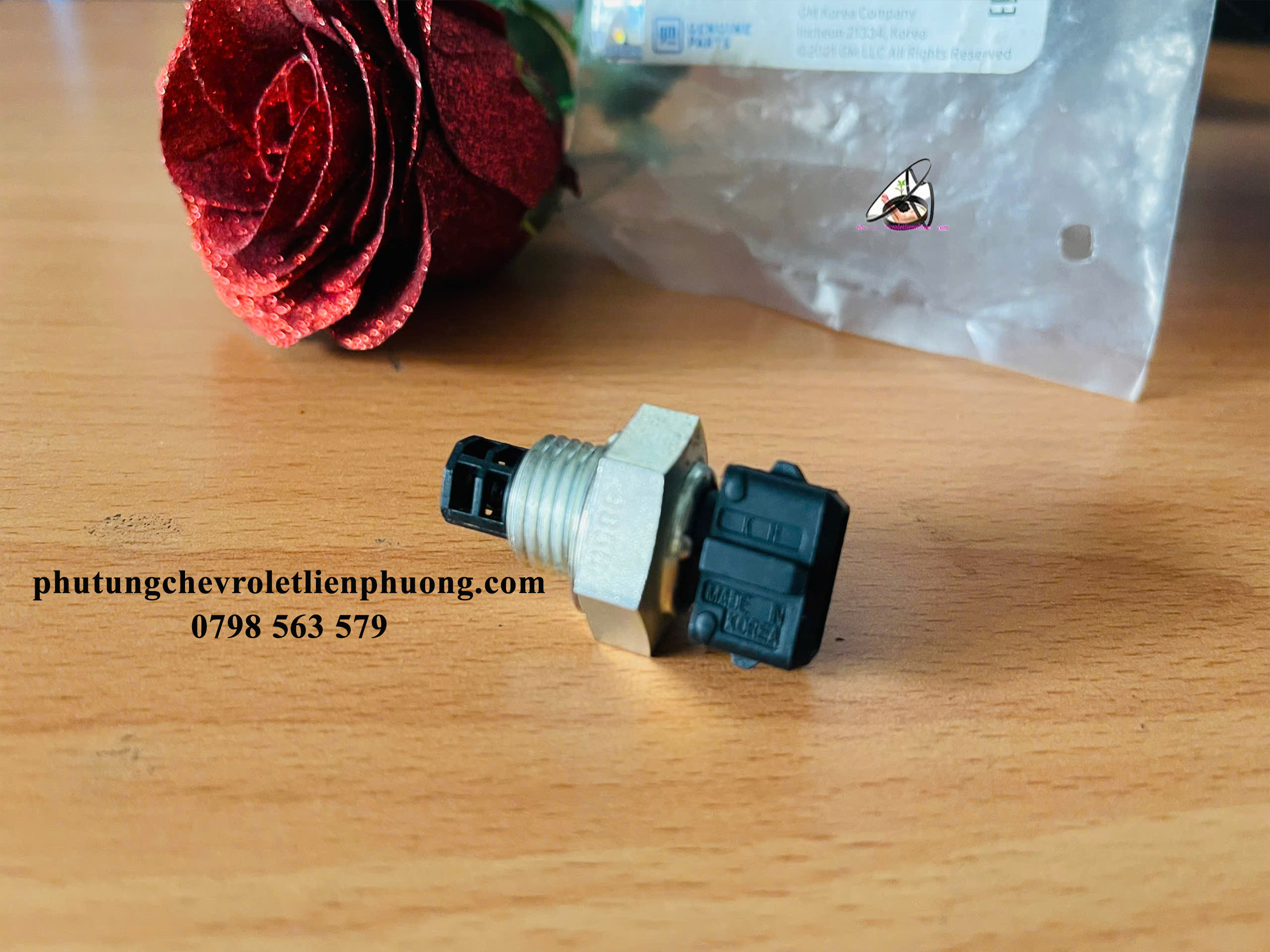 Cảm biến nhiệt độ khí nạp Lacetti CDX giúp tối ưu hóa tỷ lệ hòa trộn giữa nhiên liệu và không khí Cảm biến nhiệt độ khí nạp Lacetti CDX giúp tối ưu hóa tỷ lệ hòa trộn giữa nhiên liệu và không khí