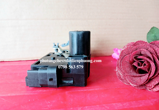 Ổ khóa ngậm cửa Vivant mới giúp tăng cường an ninh và bảo vệ xe tốt hơn Ổ khóa ngậm cửa Vivant mới giúp tăng cường an ninh và bảo vệ xe tốt hơn