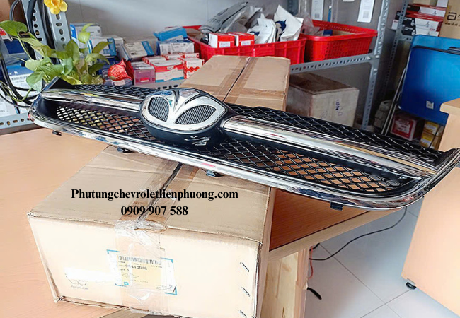 Mặt ca lăng Lacetti bảo vệ linh kiện, điều hòa nhiệt độ và tối ưu hiệu suất hoạt động của xe. Mặt ca lăng Lacetti bảo vệ linh kiện, điều hòa nhiệt độ và tối ưu hiệu suất hoạt động của xe.