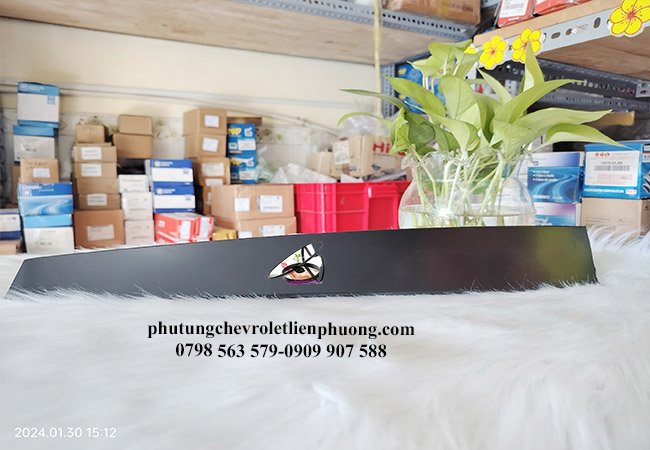 ốp trụ cửa kính lacetti chính hãng bền đẹp ốp trụ cửa kính lacetti chính hãng bền đẹp