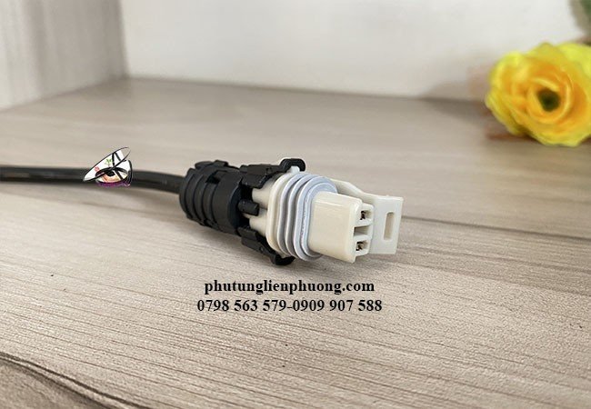 Chi tiết cảm biến tốc độ bánh sau chevrolet captiva Chi tiết cảm biến tốc độ bánh sau chevrolet captiva