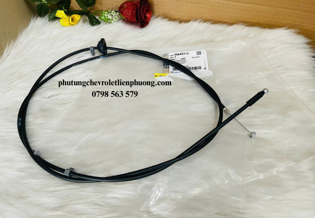 Cáp capo mới giúp thao tác mở nắp capo trở nên nhẹ nhàng, chính xác Cáp capo mới giúp thao tác mở nắp capo trở nên nhẹ nhàng, chính xác