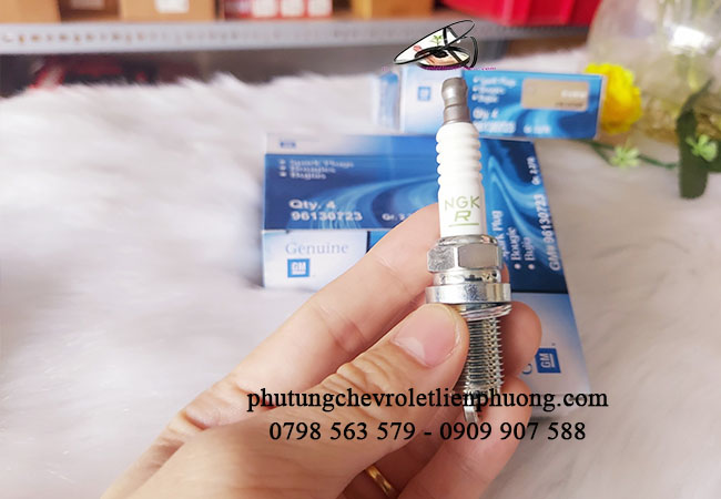 bugi xe cruze quan trọng cho buồng đốt ô tô bugi xe cruze quan trọng cho buồng đốt ô tô