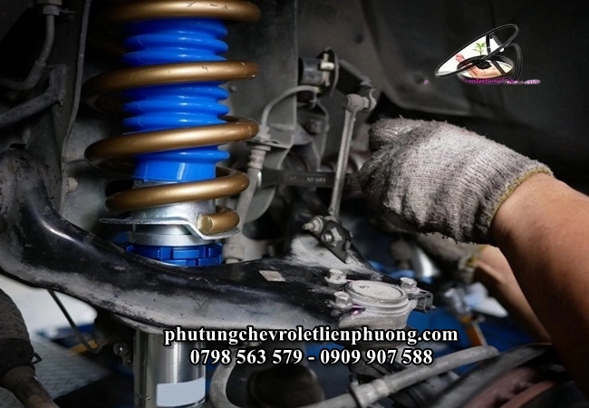 dấu hiệu cần thay cao su đệm giảm xóc sau cho xe trax, cruze dấu hiệu cần thay cao su đệm giảm xóc sau cho xe trax, cruze