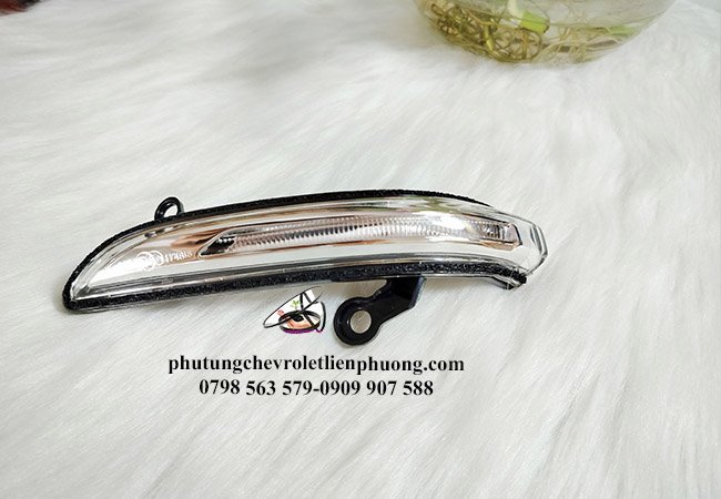 đèn xi nhan gương xe vinfast fadil chính hãng, bền bỉ đèn xi nhan gương xe vinfast fadil chính hãng, bền bỉ