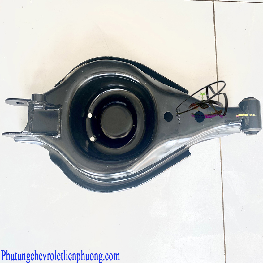 Càng A sau trái xe Chevrolet Captiva Càng A sau trái xe Chevrolet Captiva