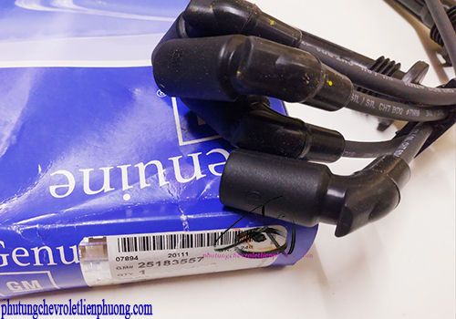 Dây cao áp xe spark m300 Chi tiết đầu giắc cắm vào Bobin đánh lửa xe Spark M300