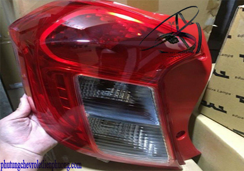 Đèn hậu trái Vinfast Fadil chính hãng Chi tiết đèn hậu trái xe Vinfast Fadil chín hãng