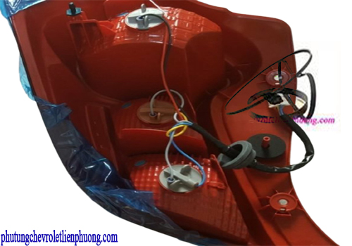 Đèn hậu trái Vinfast Fadil chính hãng Chi tiết mặt sau đèn hậu xe Vinfast Fadil chính hãng