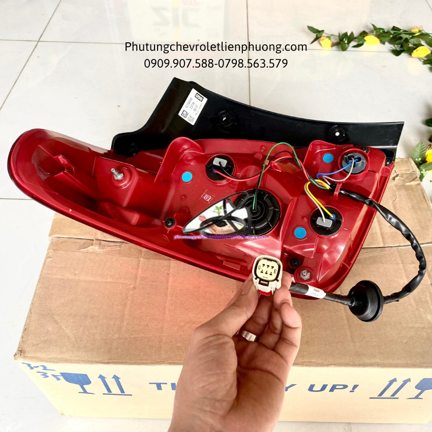 đèn hậu chevrolet trax đèn hậu chevrolet trax