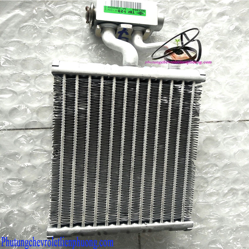 Dàn lạnh trong xe Chevrolet Traiblazer chính hãng Dàn lạnh trong xe Chevrolet Traiblazer chính hãng